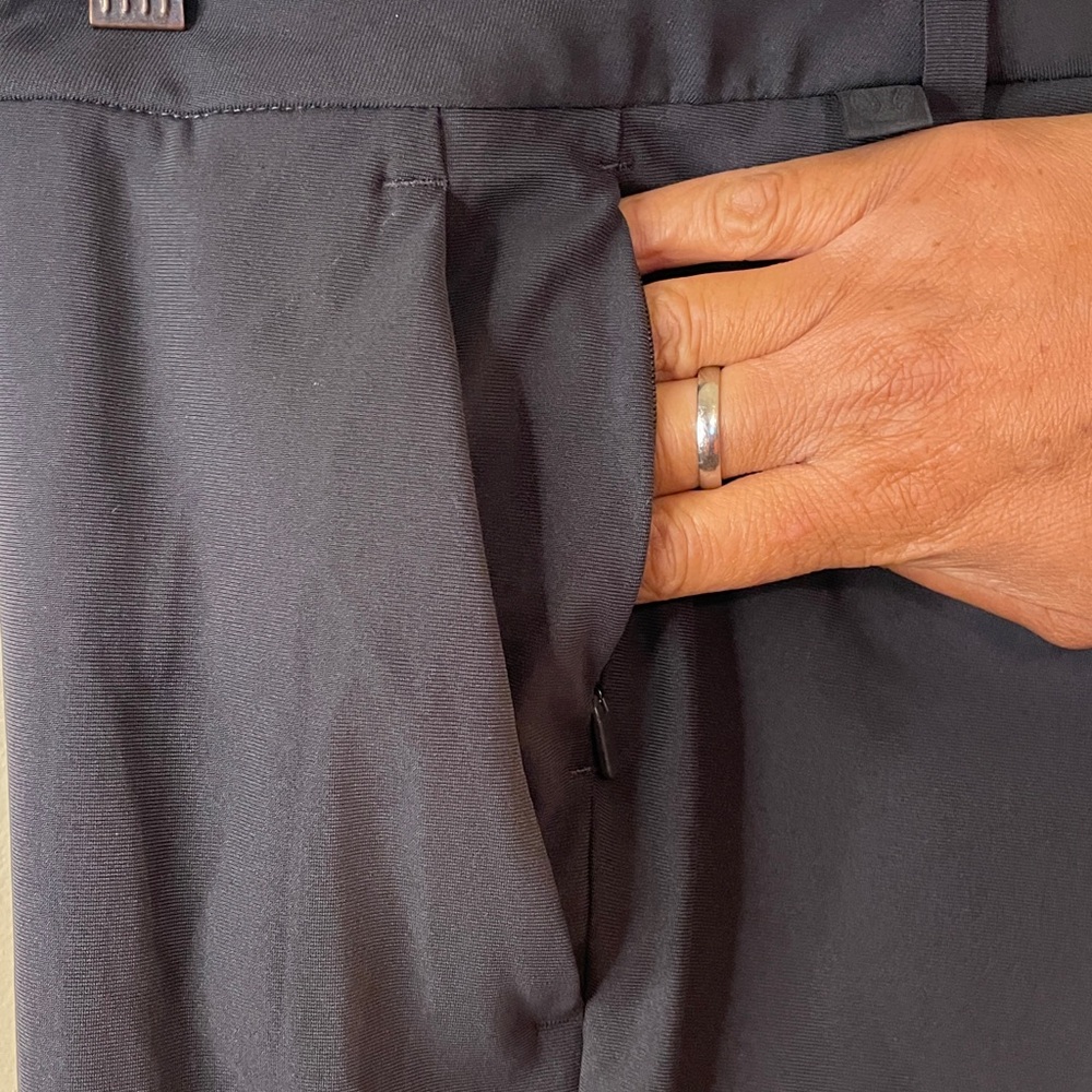 LULULEMON Athletica Men's Pants - Picture 11 of 12